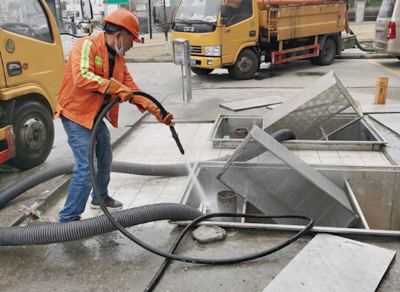 叠彩隔油池清理